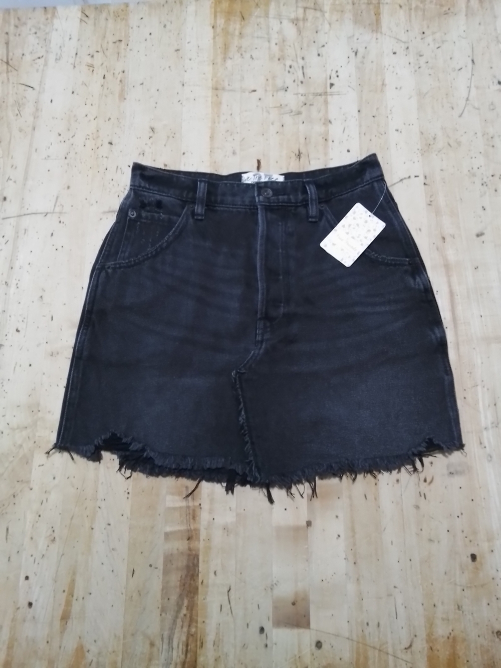 We The Free Black Frayed Denim Mini Skirt NWT Size 27 / 4